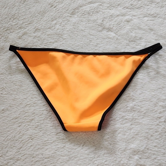 New!Bundle Victoria's secret Swim Bikini Bottom:M - Picture 3 of 10